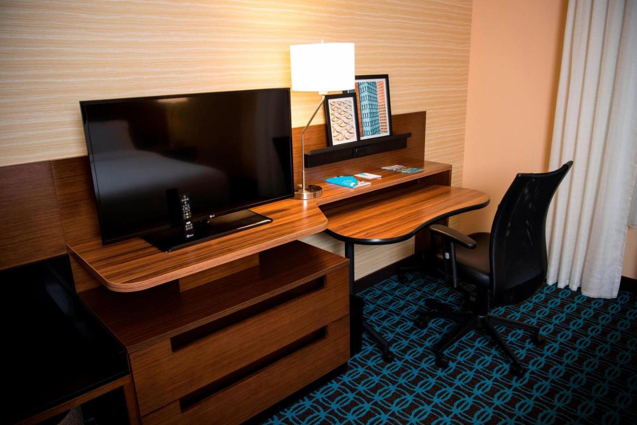 Fairfield Inn & Suites By Marriott Cincinnati Uptown/University Area Exteriör bild